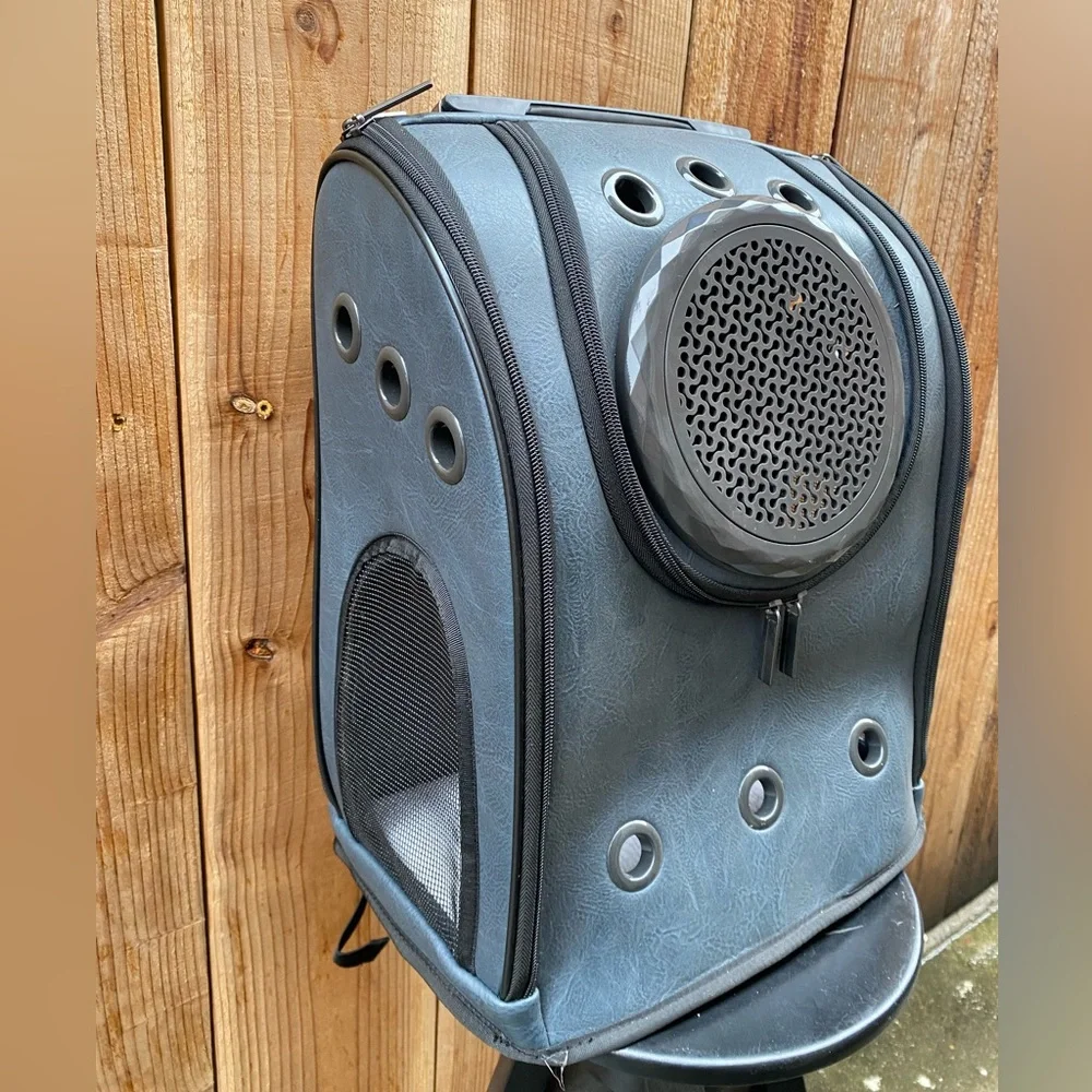 Backpack Pet Carriers